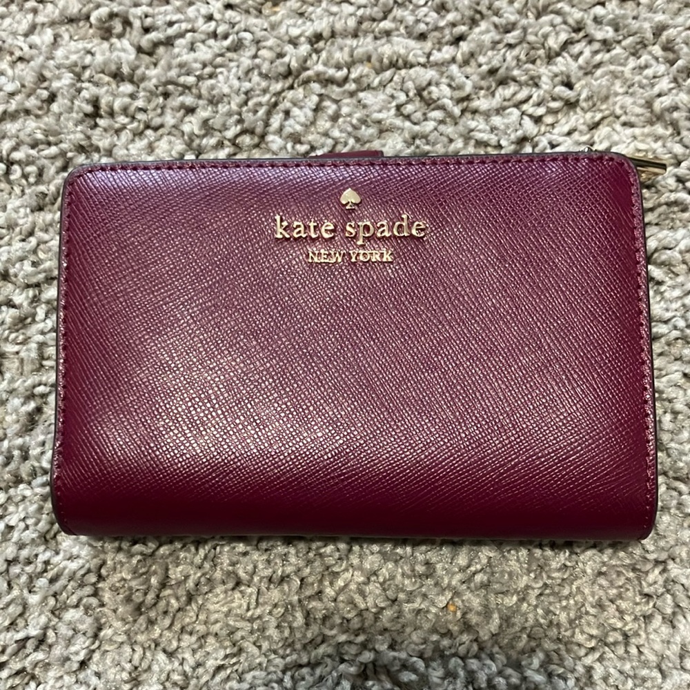 Kate Spade cranberry leather bifold wallet